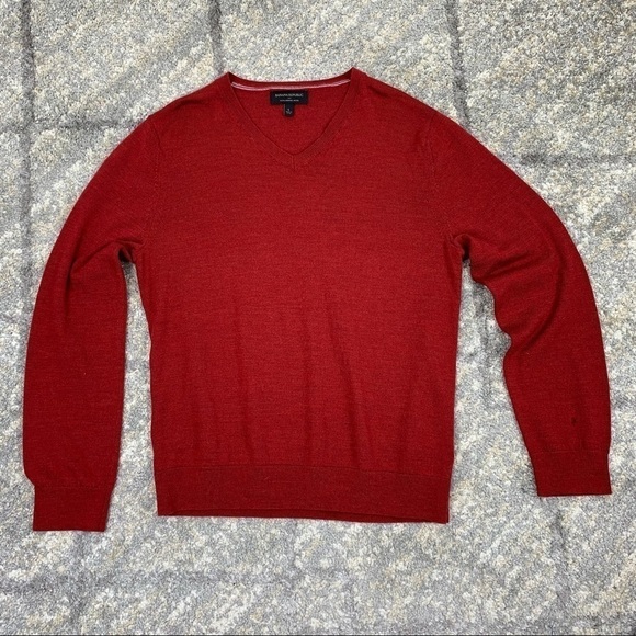 BANANA REPUBLIC Women 100% Merino Wool Thin knit Sweater RED V- Neck L - Picture 6 of 8